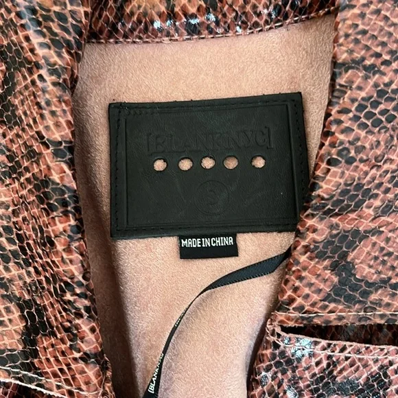 Blank NYC Coat - Picture 3 of 8